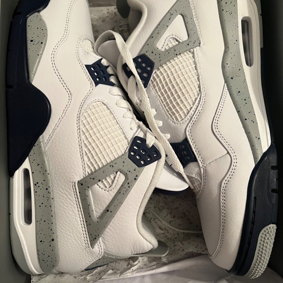 Air Jordan 4 midnight navy - Picture 3 of 3